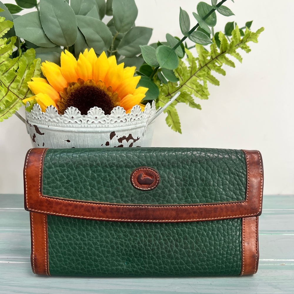 Vintage Dooney and Bourke Leather Hunter Green and Brown Wallet